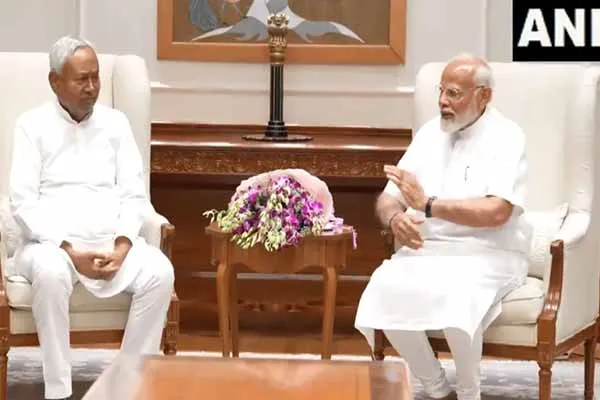 Nitish Kumar's surprise meeting with Prime Minister Modi