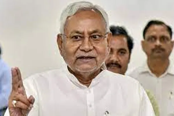 Nitish Kumar's assurance to Prime Minister Modi on the government stage
