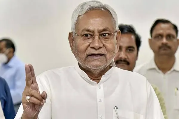 Nitish Kumar withdraws support to BJP government in Manipur 