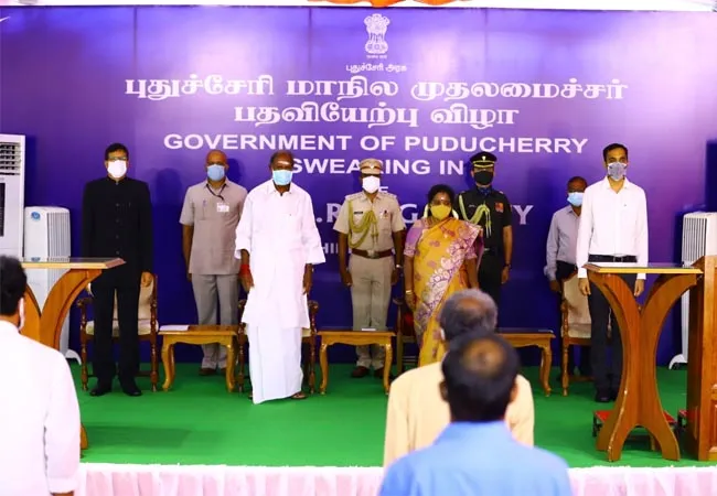puduvherry chief minister rangasamy signature for three files 