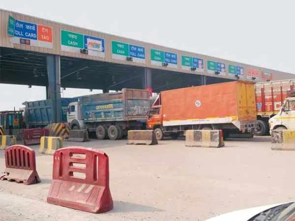 Unscrupulous officers who scold vehicle owners
