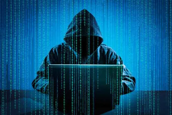 Urgent need .. Send money ... Online fraud in the name of police officers ..!
