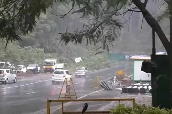 Tourist attractions closed in Ooty 