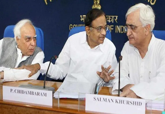 congress party senior leaders called as press meet today at 0815pm