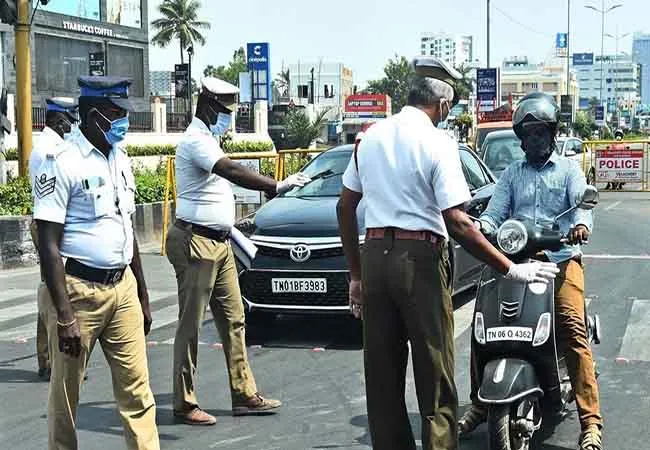 tamilnadu coronavirus lockdown police peoples 
