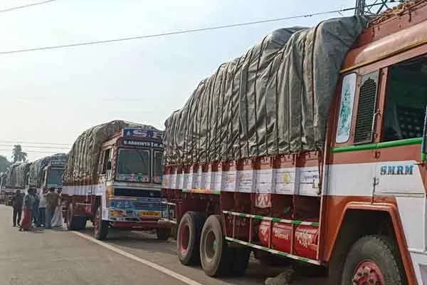 Capture of tax free paddy procurement trucks!