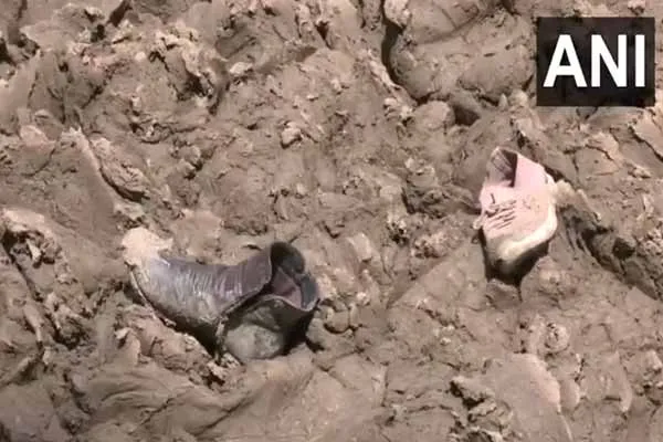 Pahalgam incident Shoes scattered in the mud