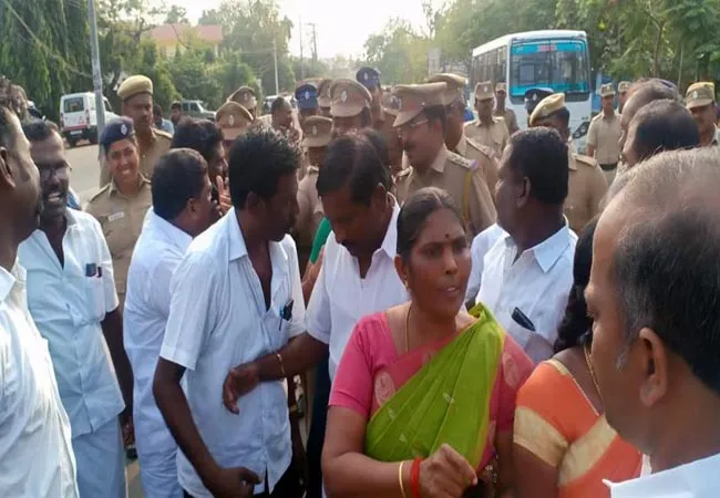 local body election thoothukudi admk candidate win 