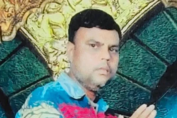 The husband saw the pregnant woman's stomach cut open in uttar pradesh