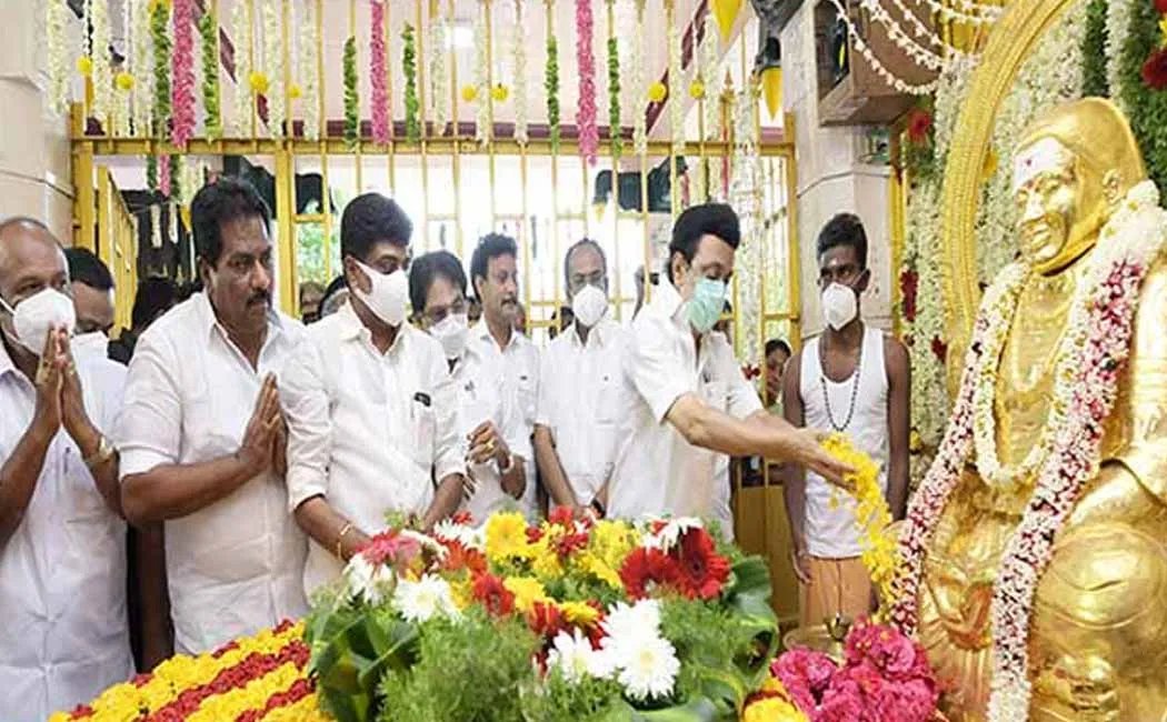 Cm participates in Pasumpon Muthuramalinga Devar Guru Puja function