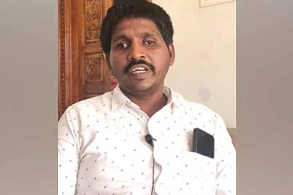 Visually Impaired Teacher's Resilience Act Helps Competitive Exams