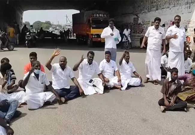 poultry farm employee incident pmk leaders and police 