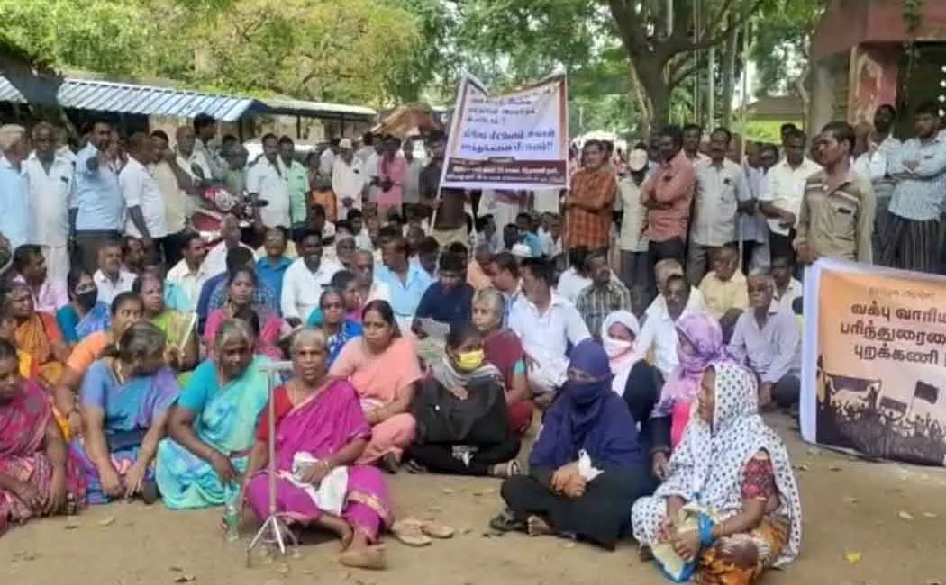 Victims demanding removal of transaction ban on Waqbu Board properties!