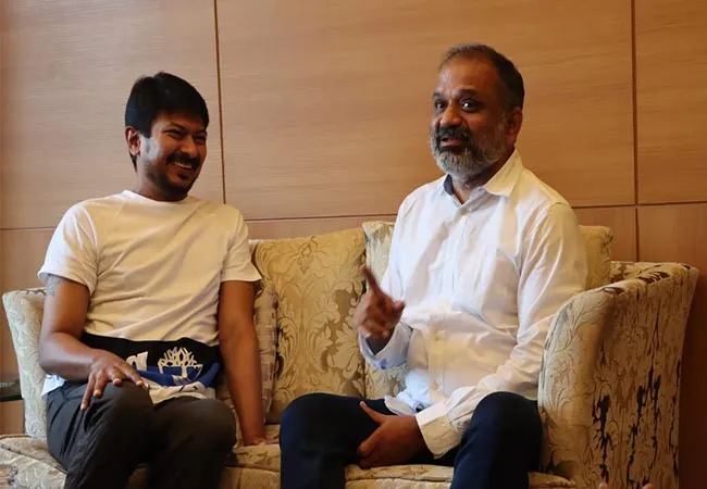 Perarivalan meets Udayanithi Stalin!