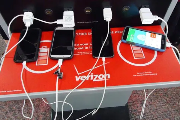 Cybercrime alert For those charging in public places 