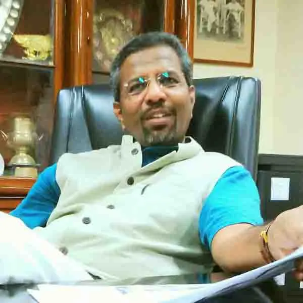 Iniyan Sampath