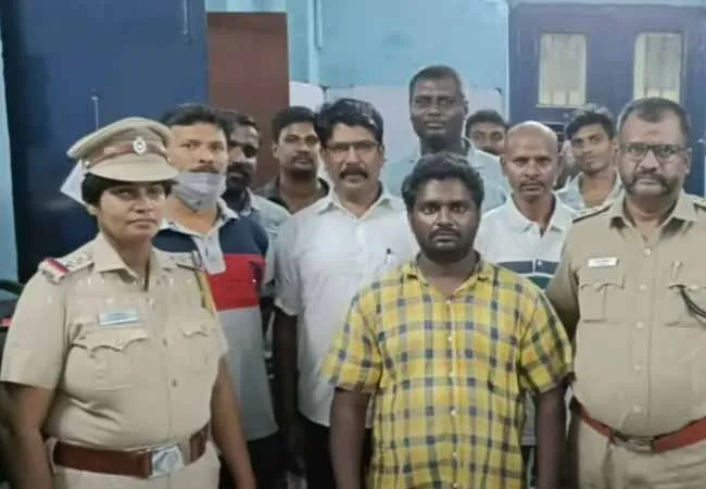 Man arrested for playing rummy online