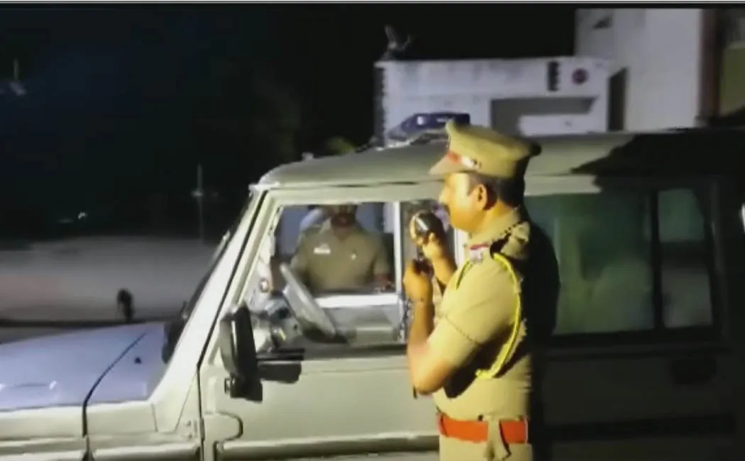 school student incident police instruction for peoples 