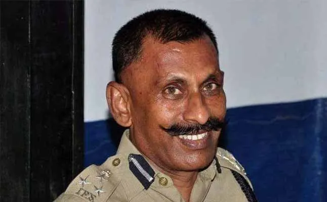 pon manicavel