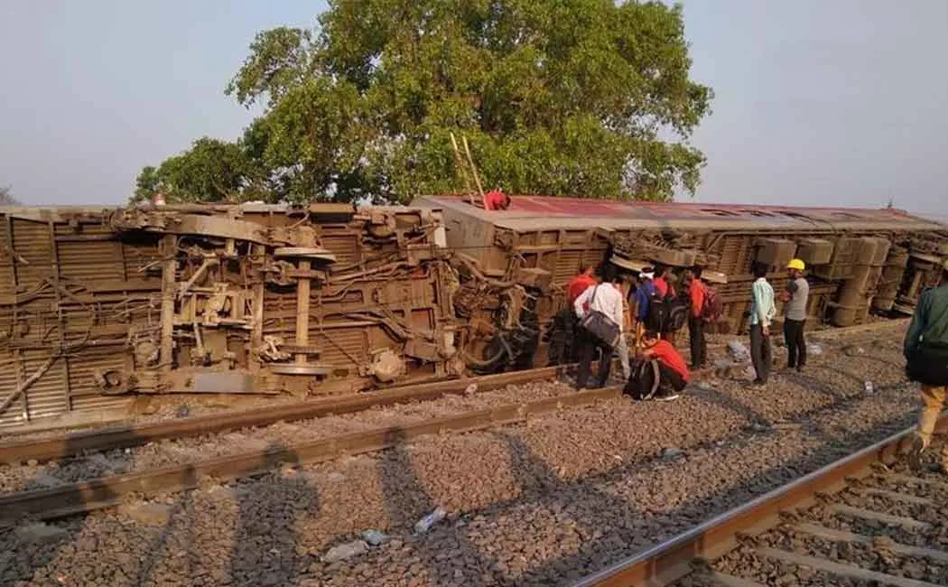 poorva train