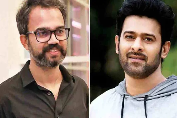prabhas -prasanth kneel 