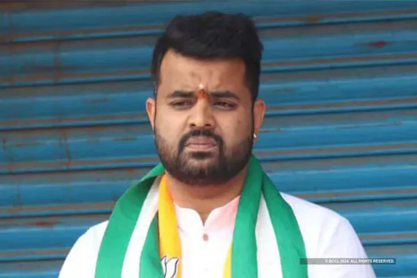 Police waiting to arrest Brajwal Revanna in airport