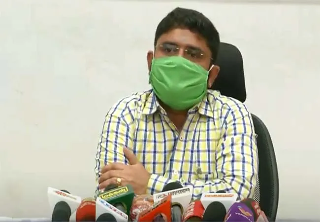 nivar cyclone heavy rains chennai municipality commissioner press meet 