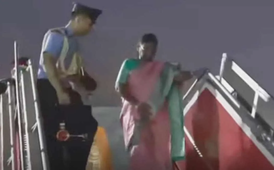 President visit to Chennai Welcome by the Chief Minister