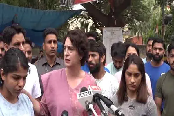 delhi wrestlers and bjp mp saran singh related incident priyanka gandhi
