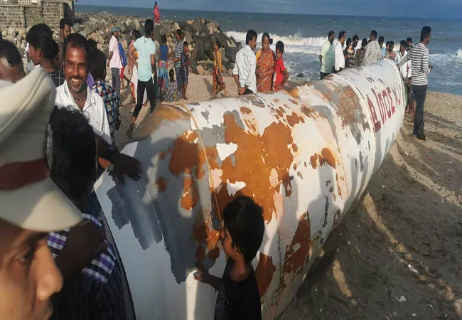 puducherry state sea fishermens boat pslv parts 