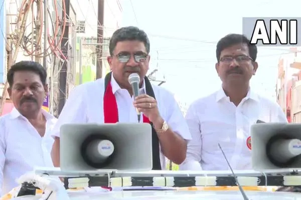 BJp Works like a washing machine  Minister Palanivel Thiagarajan