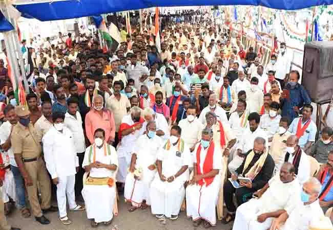 puducherry governor vs cm narayanasamy 