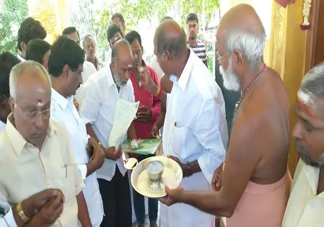 puducherry byasssembly election nomination filed in admk and congress  