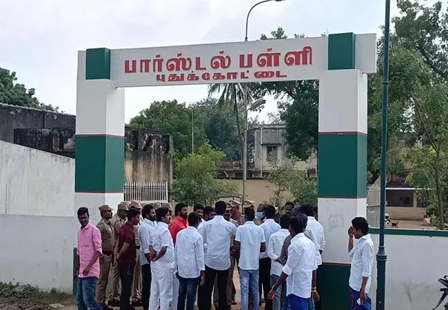 Excitement as allies gather at the jail gate to welcome Rowdy!