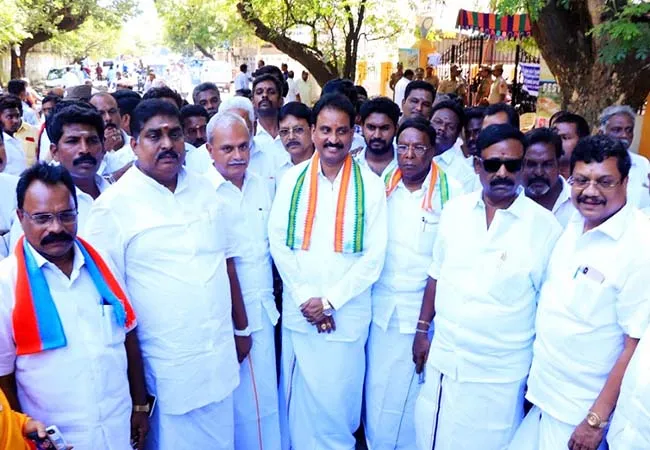puducherry byasssembly election nomination filed in admk and congress  