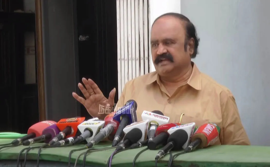 Complaint to SP on Edappadi Palanisamy;  Pugazhendhi pressmeet 