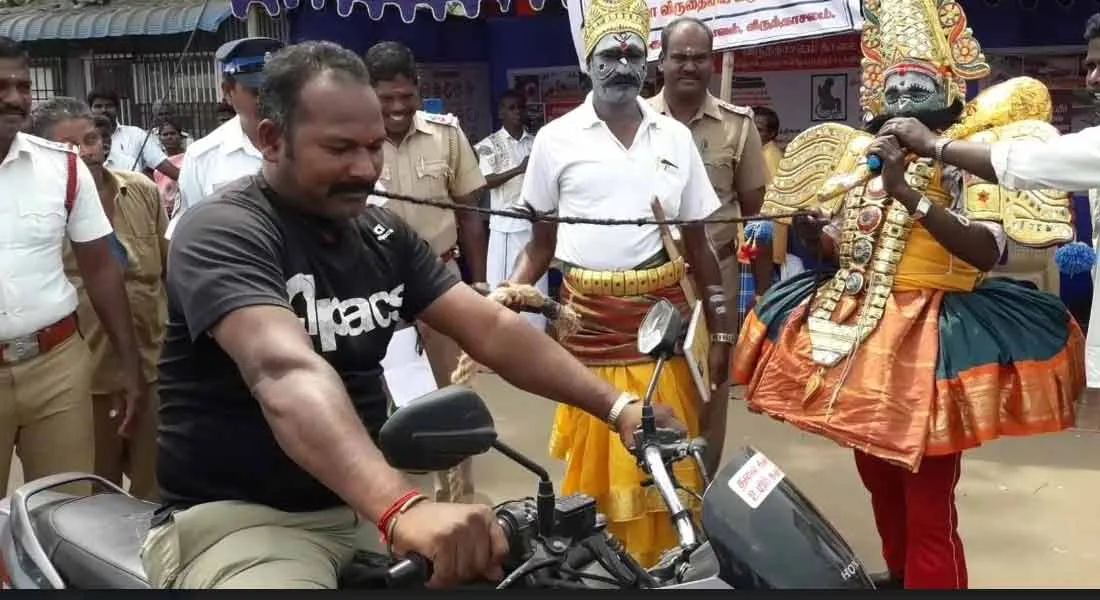  The Viruthachalam police that created road surveillance in different ways!