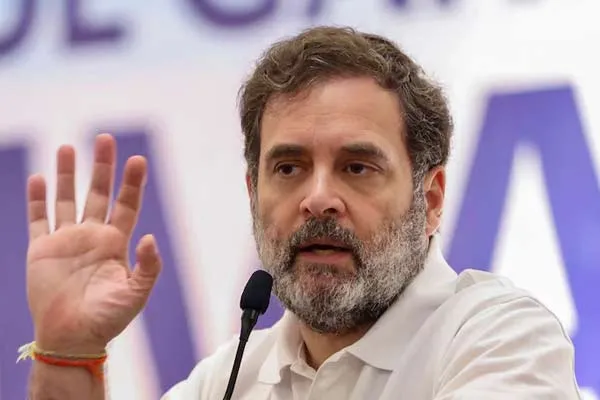 Pune court summons Rahul Gandhi for speech about savarkkar 