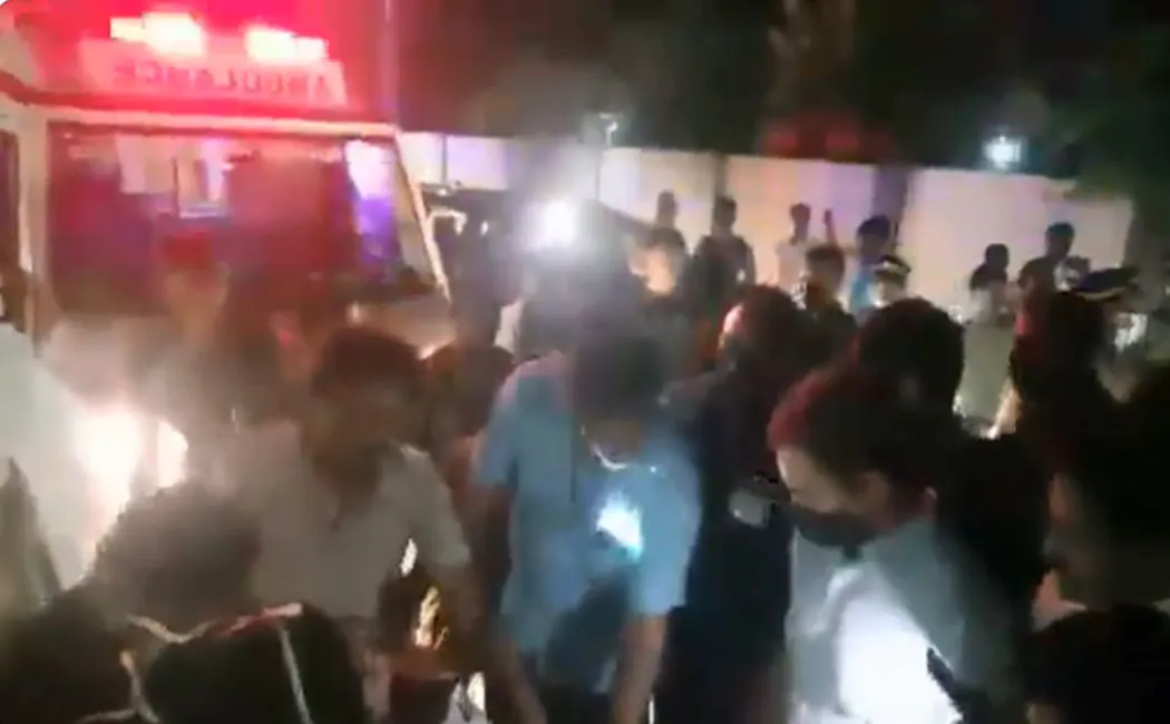 Rahul Gandhi MP who helped the injured in the accident get immediate treatment!