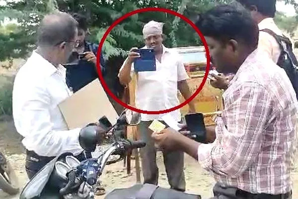 The journalist Incident in the scorching heat