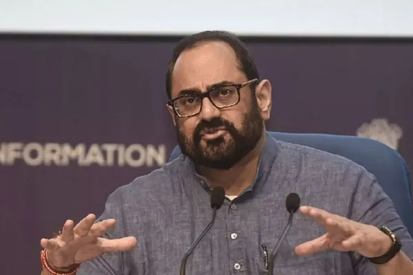 Union Minister rajeev chandrasekhar condemns Congress MP Controversy by speech 