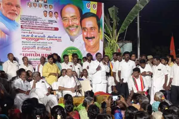 PMK Ramdas campaign supporting the candidate