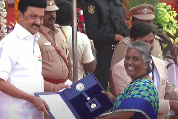 Republic Day Celebration CM MK Stalin gave away the awards and medals