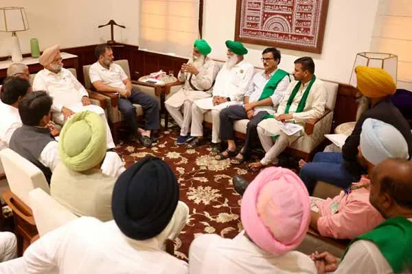 Denial of permission to farmers Rahul Gandhi sensational accusation