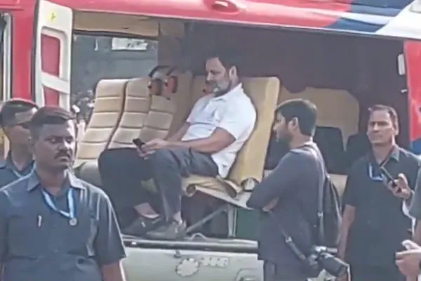 Rahul Gandhi waiting in the helicopter Accused Congress