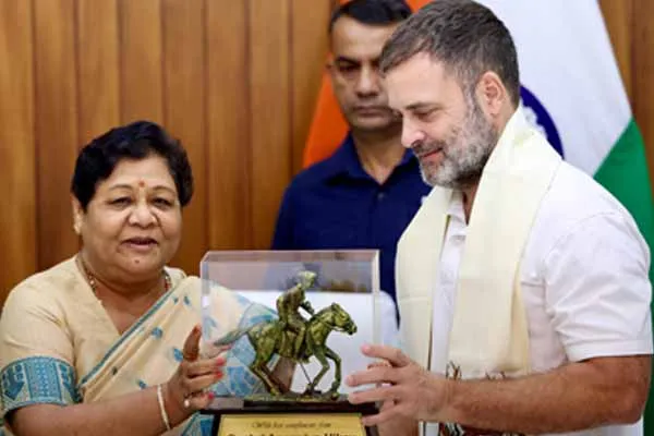 Manipur is divided into two Rahul Gandhi MP