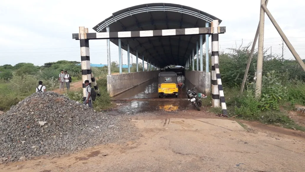 cuddalore railway track incident peoples strike 
