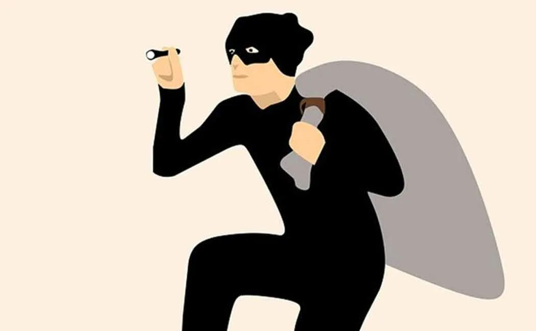 ATM The one who broke the machine money theft escaped and ran away ...