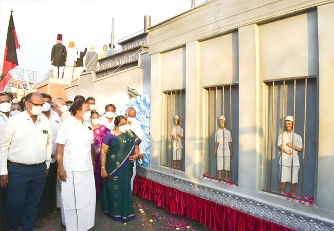 Welcome to the Republic Day Ornamental Carriage in Salem!