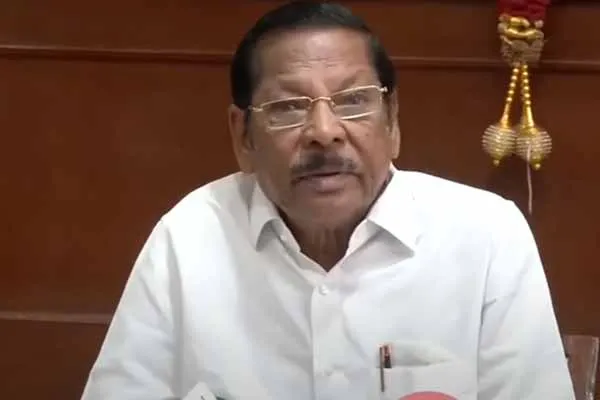 Money seized from home of Nainnar Nagendran supporter DMK sensational complaint